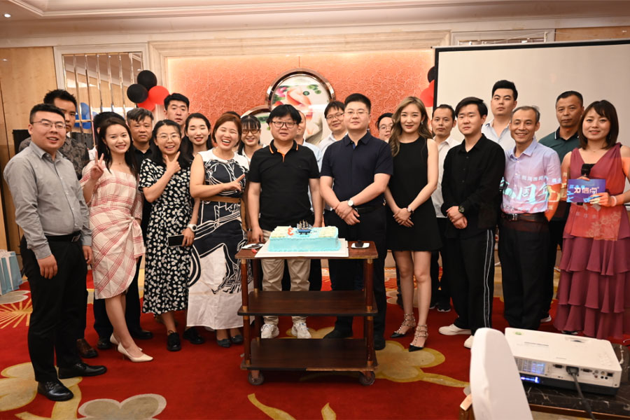 三載風(fēng)雨同舟 攜手共贏未來--西安信點(diǎn)醫(yī)療三周年紀(jì)念活動(dòng)圓滿結(jié)束！(圖1)