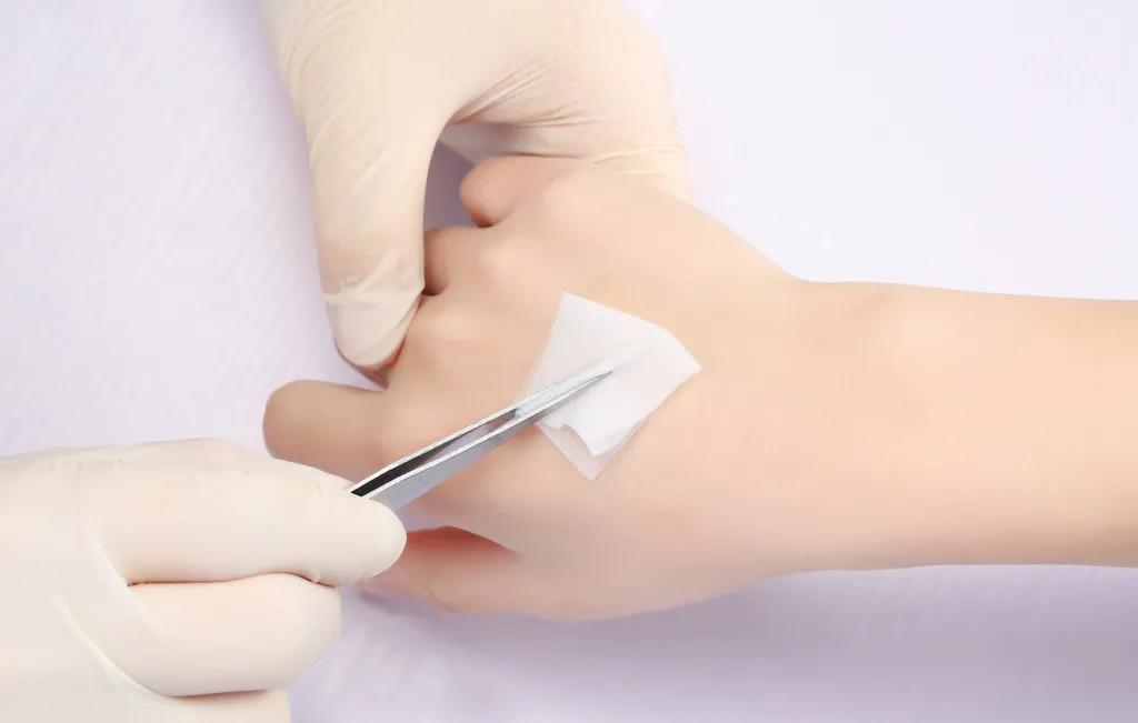 酸性氧化電位水在醫(yī)院的常見使用方法簡析(圖2)