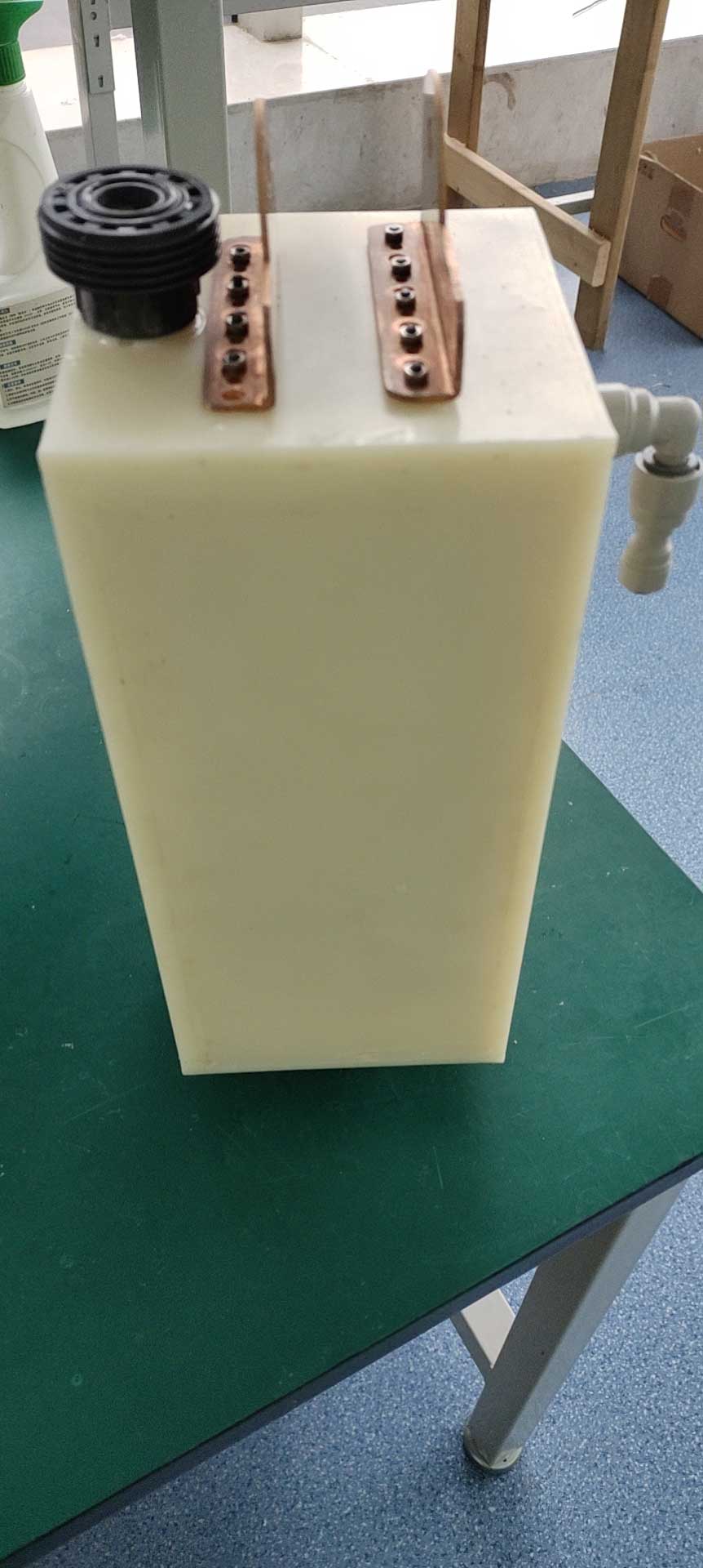 信點牌電解水設備專用核心部件---電解槽(圖2)